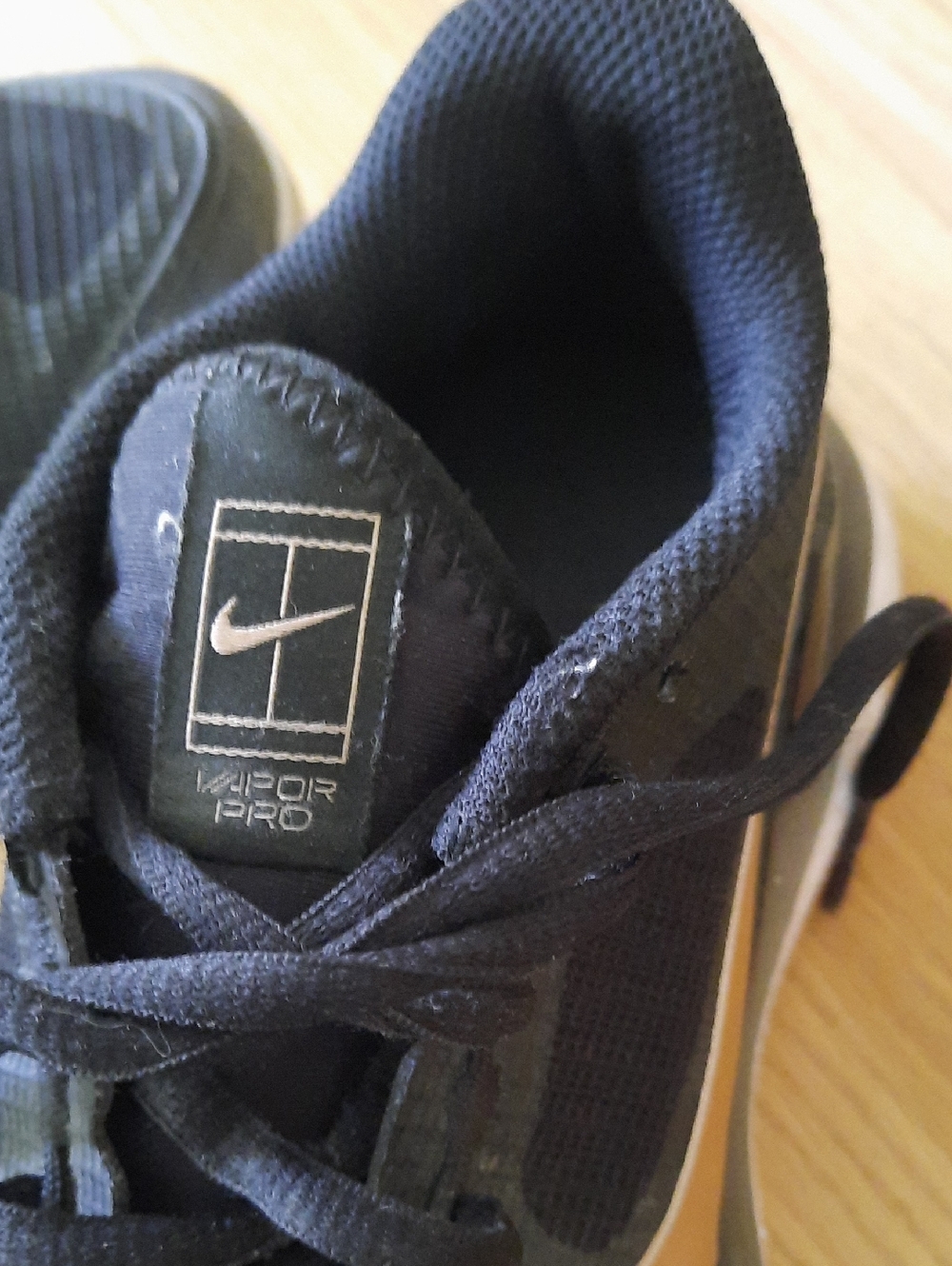 Nike Women’s Black Athletic Sneakers with Gold Swoosh Accent Size 6 - Picture 6 of 8